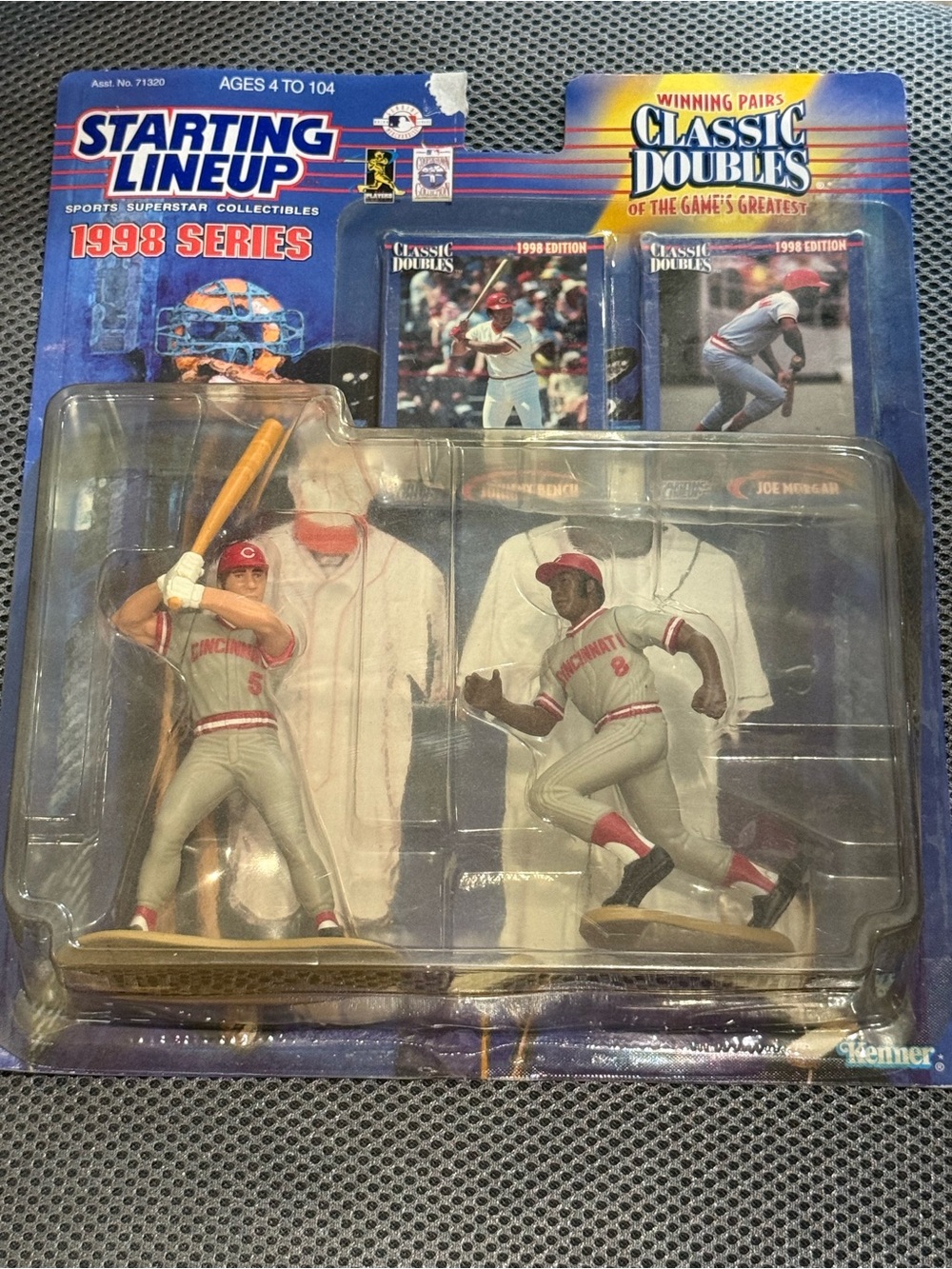 Starting Lineup Classic Doubles 1998 Series Baseball Figure Set - White/Red
